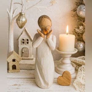 Willow Tree Lots of Love Figurine Glitter Wire Heart Sculpture Susan Lord 2014